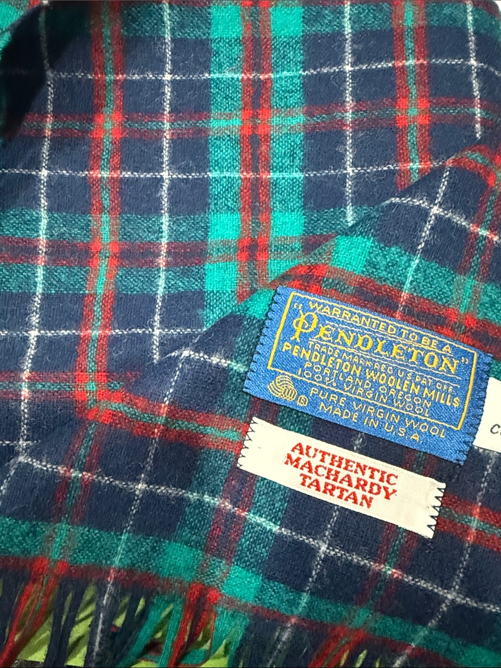 Pendleton 100% Virgin Wool Tartan Scarf Blue Green Red Fringe Classic Rectangle